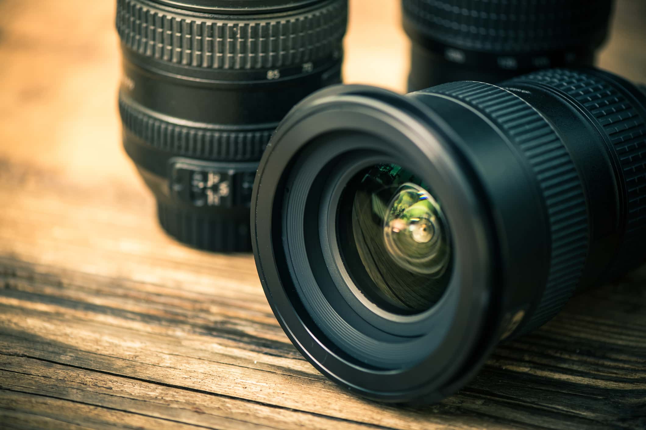 How to Safely Sell Your Used Lens