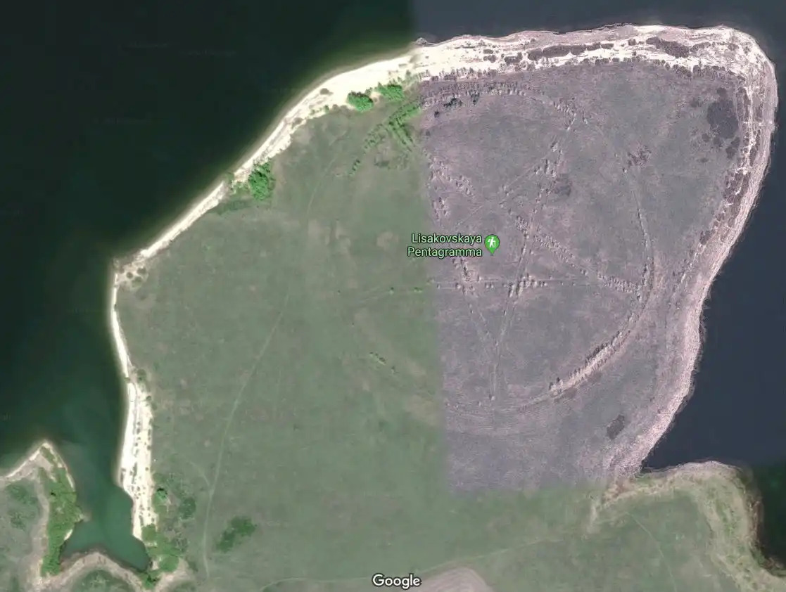 bizarre photos caught by google maps